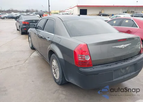 2008 Chrysler 300 Touring from USA, damaged, VIN 2C3KA53G98H103327